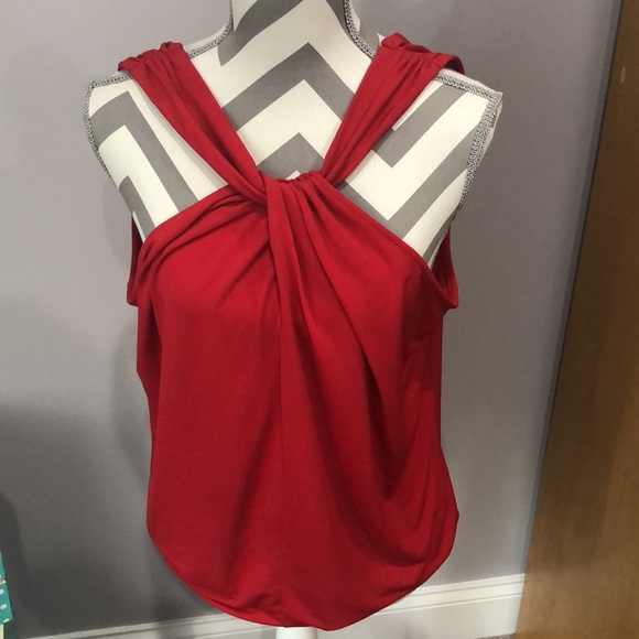 Tops - 🌟🌟HOST PICK🌟🌟 New York & company top mint condition - *6 - Red Sz L